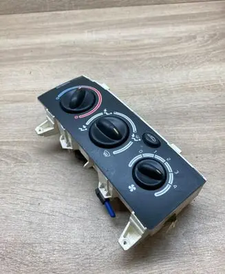 Renault Megane I Climate control unit 655738N A52100847N1