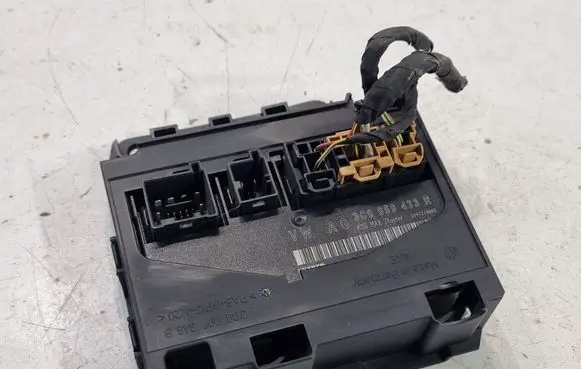Volkswagen PASSAT B6 Comfort/convenience module 3C0959433R
