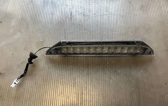 Peugeot 4007 Third/center stoplight P5631