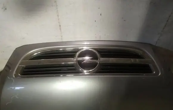 Opel Zafira A Front grill