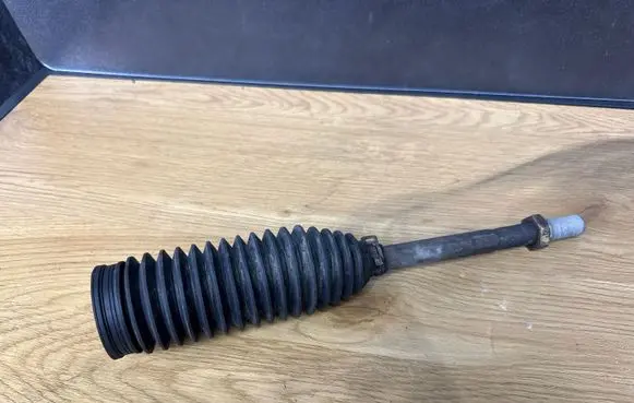 Tesla Model S Steering tie rod 