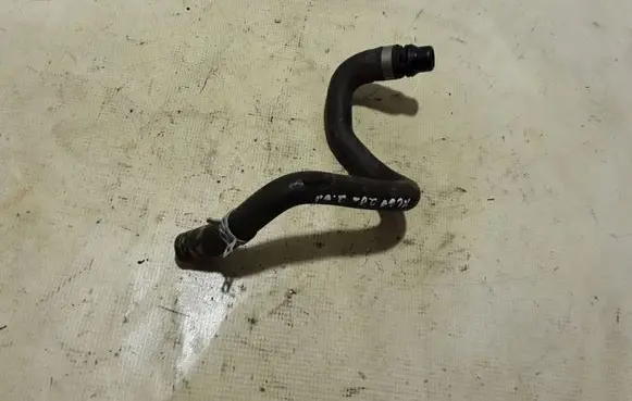 Volvo XC60 Engine coolant pipe/hose 31657715
