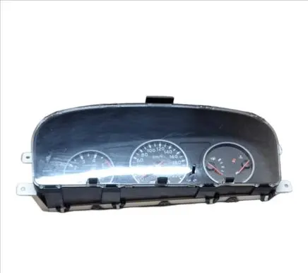 Nissan X-Trail T30 Speedometer (instrument cluster) EQ370