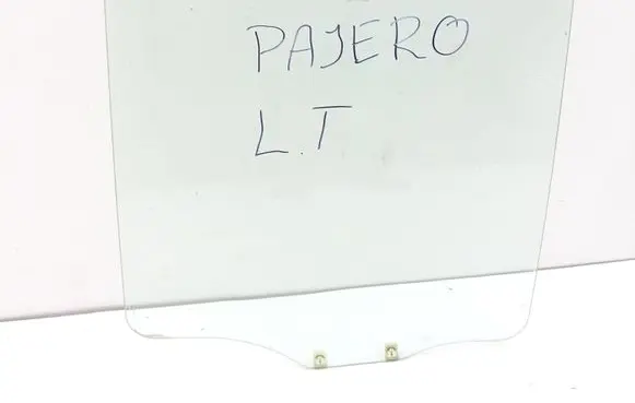 Mitsubishi Pajero Rear door window glass
