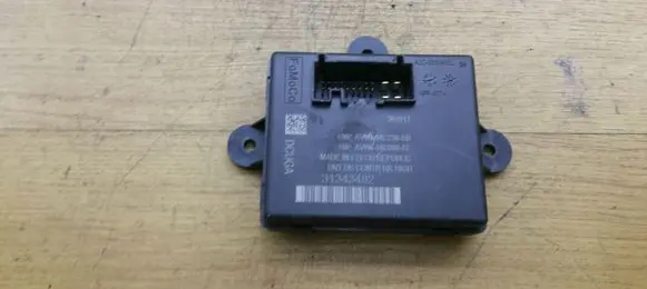 Volvo V60 Door control unit/module AV6N14C236BB AV6N14C068AE 31343482
