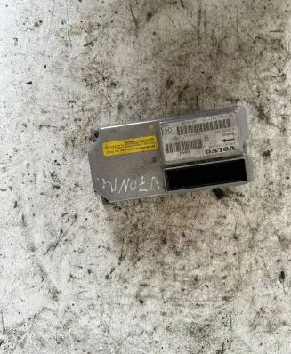 Volvo V70 Airbag control unit/module 8646434
