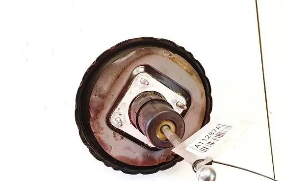Skoda Fabia Mk2 (5J) Brake booster 6Q1614105AH