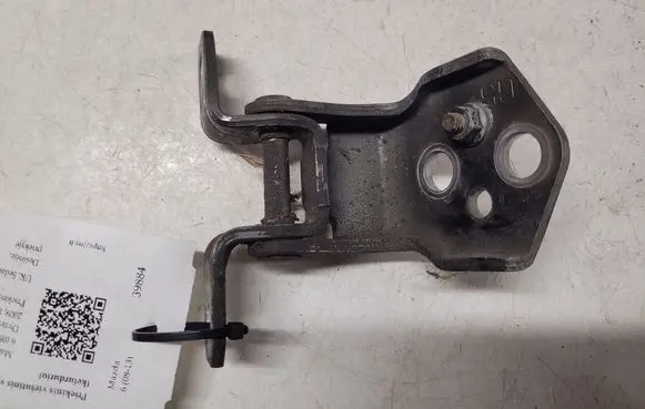 Mazda 6 Front door upper hinge
