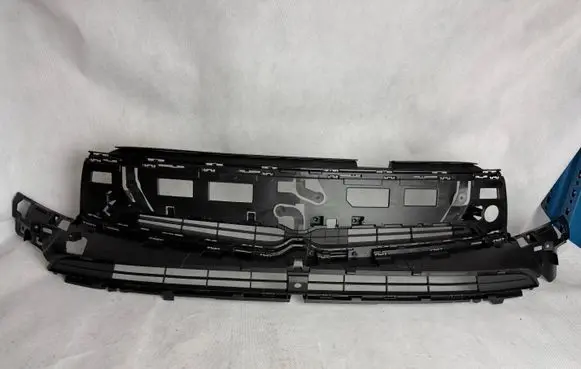 Opel Grandland X Front bumper upper radiator grill 9840128277 9840128177 9840788877