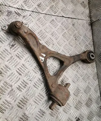 Volvo XC90 Front lower control arm/wishbone 8646613