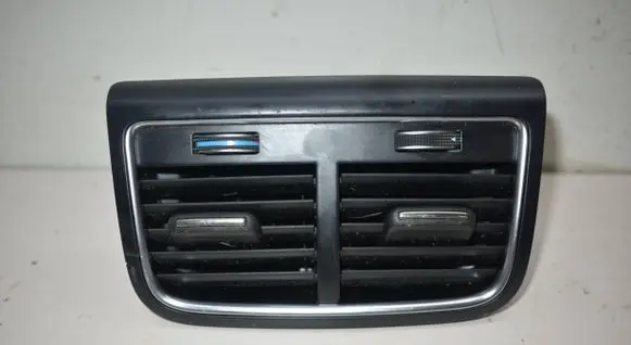 Audi A4 S4 B8 8K Rear air vent grill 8K0819203J