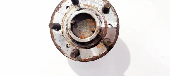 Jaguar S-Type Front wheel hub pch21561