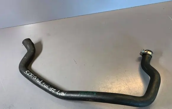 BMW 5 E39 Engine coolant pipe/hose 64218391003 18391003