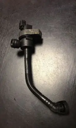 BMW Z4 E85 E86 Fuel tank valve 7512581