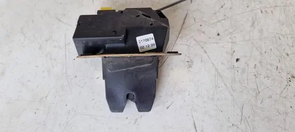 Volvo S80 Tailgate/trunk/boot lock/catch/latch 9203463