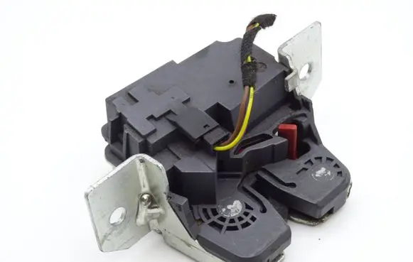 Mercedes-Benz A W169 Tailgate/trunk/boot lock/catch/latch A1697400036