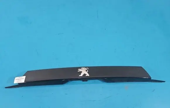 Peugeot 508 II Trunk door license plate light bar 50143531 IMPRK1556626