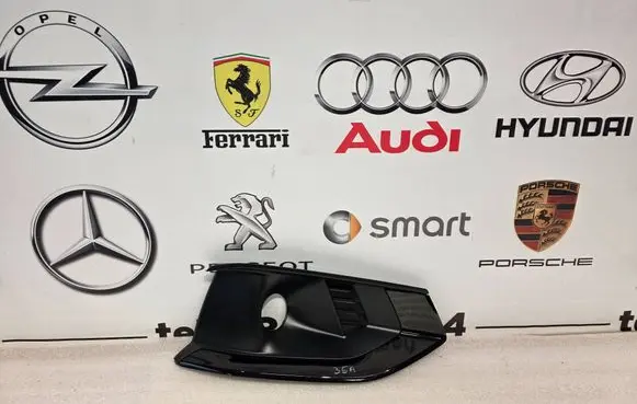 Audi A4 S4 B9 8W Front fog light trim/grill 8W0807682AK