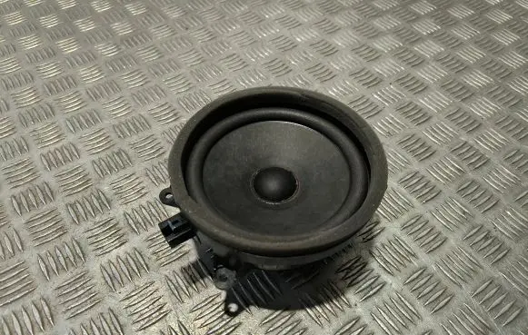 Volvo XC60 Subwoofer speaker 31456822