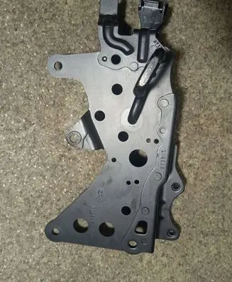 BMW X5 E53 Seat back rest lock catch 7059616