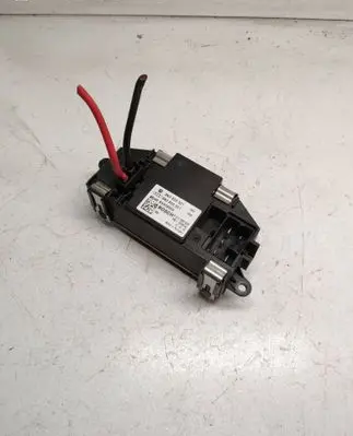 Audi A4 S4 B8 8K Heater blower motor/fan resistor 8K0820521