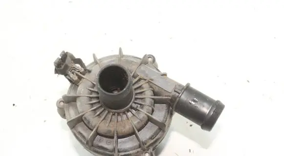 Volkswagen ID.3 Electric auxiliary coolant/water pump 1EA965567L