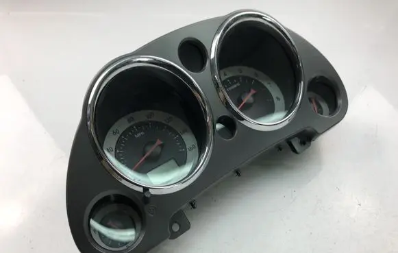 Mitsubishi Eclipse Speedometer (instrument cluster) 8100A242HA