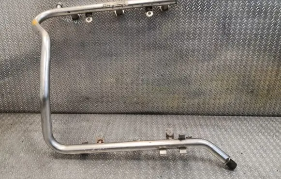 Mercedes-Benz S W220 Fuel main line pipe 1120700095