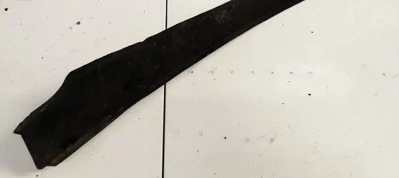 Seat Leon (1P) Windshield trim 1P0854320D