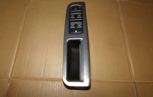 Volvo V50 Electric window control switch 30710787