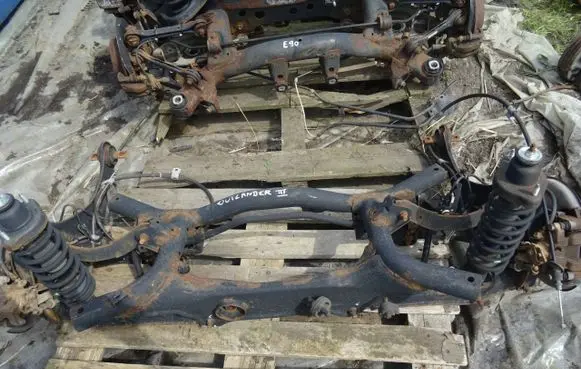 Mitsubishi Outlander Rear axle beam with reductor 