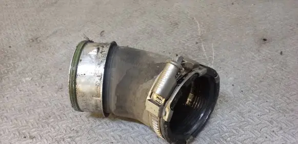 Audi Q7 4L Intercooler hose/pipe
