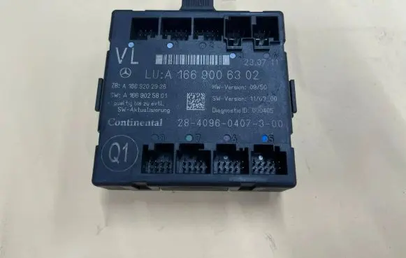 Mercedes-Benz ML W166 Door control unit/module A1669006302 A1669025801
