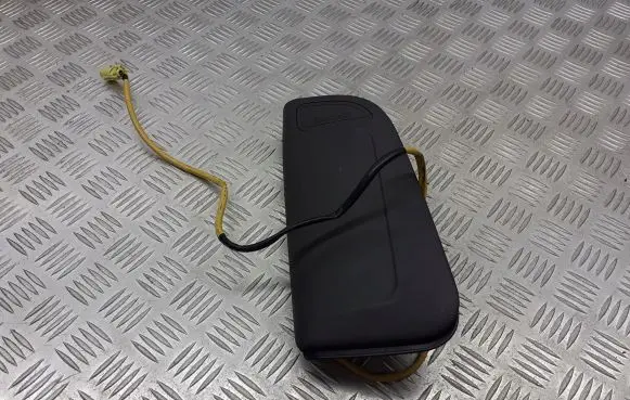 Suzuki Liana Passenger airbag