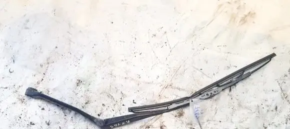 Volvo S70 V70 V70 XC Front wiper blade arm 