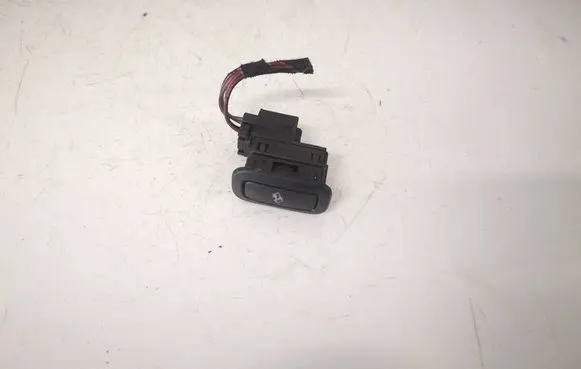 Volkswagen Golf V Alarm switch 053143502