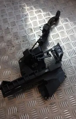 Ford Focus Rear door lock 4m5ar2642bb