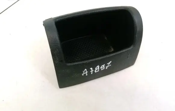 Skoda Octavia Mk2 (1Z) Glove box 1Z0858373