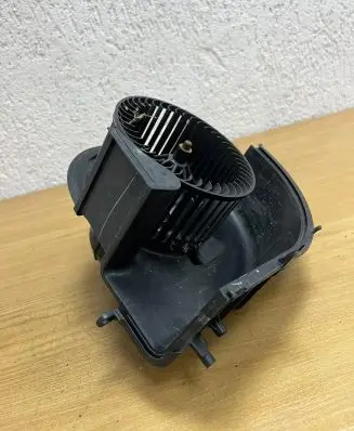 BMW X5 E70 Air conditioning (A/C) fan (condenser) T1021327UA D8859