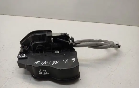 Mini Cooper Countryman R60 Rear door lock 7276685 A053702