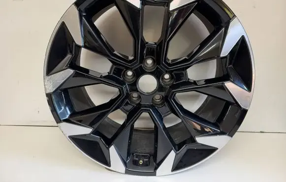 KIA Sorento IV R20 alloy rim 52910P2810
