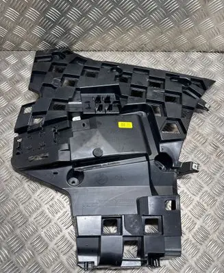 BMW X7 G07 Rear bumper mounting bracket 8084142