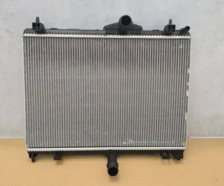 Peugeot 508 Coolant radiator 086897L086