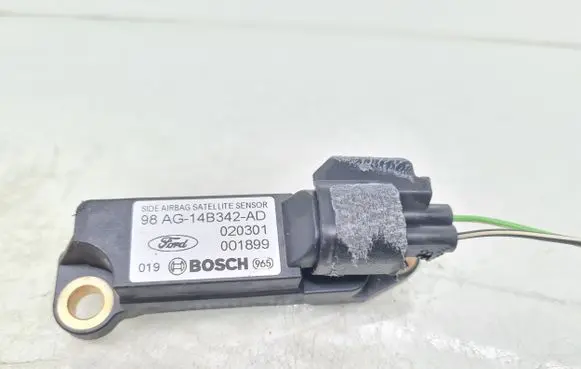 Ford Focus Airbag deployment crash/impact sensor 98AG14B342AD
