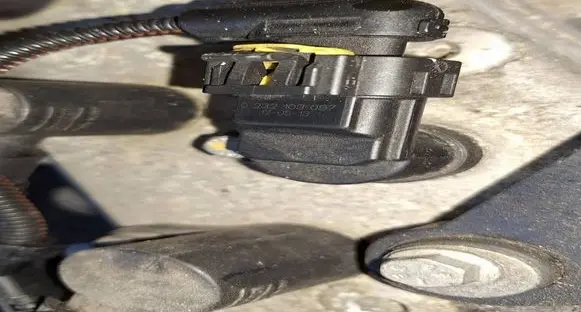 Fiat Tipo Camshaft position sensor 0232103097