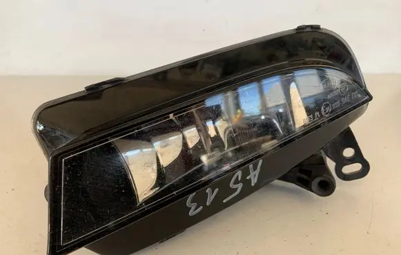 Audi A5 8T 8F Front fog light 8T0941699C