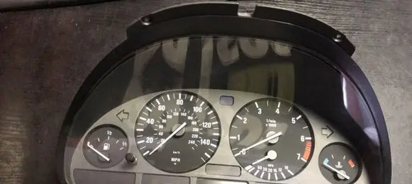 BMW 5 E39 Speedometer (instrument cluster) 8375671