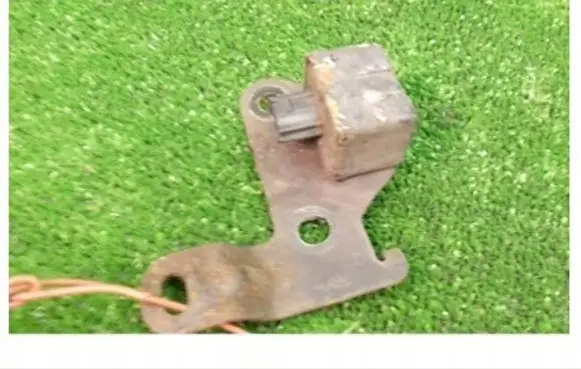 Lexus RX 300 Airbag deployment crash/impact sensor 8917348020