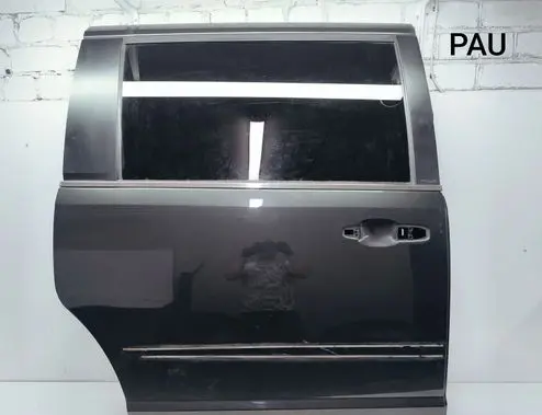 Chrysler Voyager Side sliding door 