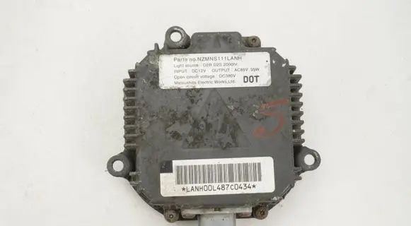 Infiniti FX Headlight ballast module Xenon NZMNS111LANH